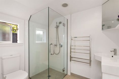 Photo of property in 20 Poynder Avenue, Merivale, Christchurch, 8014