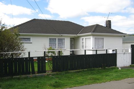 Photo of property in 36 Karaka Street, Wainuiomata, Lower Hutt, 5014