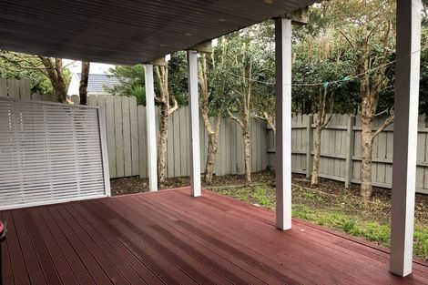 Photo of property in 1/288 Sunset Road, Windsor Park, Auckland, 0632