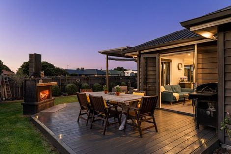 Photo of property in 25 Rifleman Lane, Paraparaumu Beach, Paraparaumu, 5032