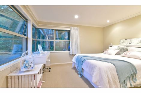 Photo of property in 92b Scott Road, Stanmore Bay, Whangaparaoa, 0932