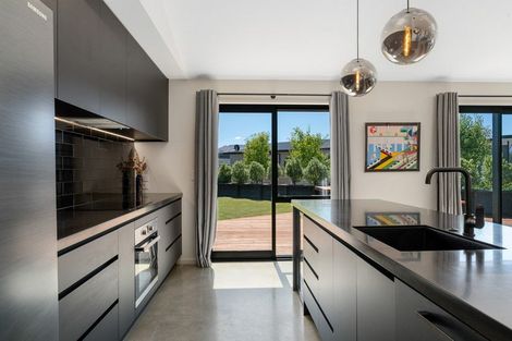 Photo of property in 5 Tahi Street, Albert Town, Wanaka, 9305