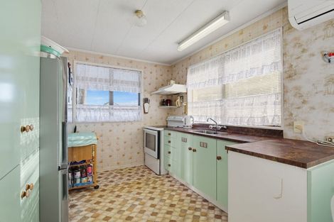 Photo of property in 3 Dawson Street, Foxton Beach, Foxton, 4815