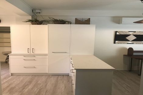 Photo of property in 1/154 Oriental Parade, Oriental Bay, Wellington, 6011