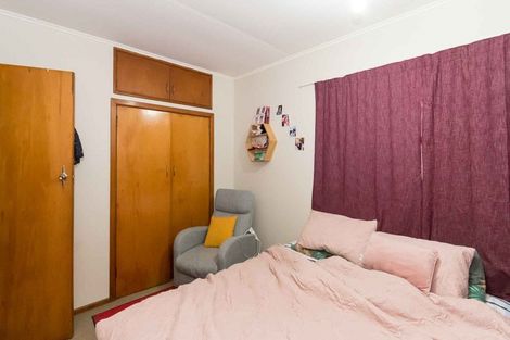 Photo of property in 30a Collier Avenue, Karori, Wellington, 6012