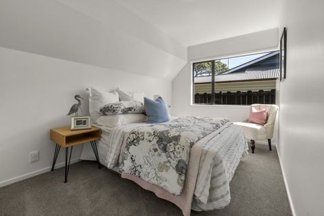 Photo of property in 2/94 Norwood Road, Bayswater, Auckland, 0622