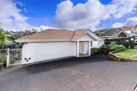Photo of property in 2 Garden Lane, Torbay, Auckland, 0632