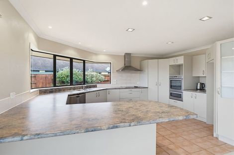 Photo of property in 66 Royal Oak Drive, Kelvin Grove, Palmerston North, 4414