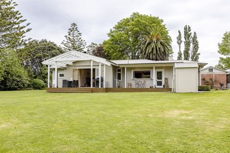 Photo of property in 1387 Colyton Road, Ashhurst, Palmerston North, 4470