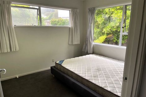 Photo of property in 27 Malters Place, Browns Bay, Auckland, 0630