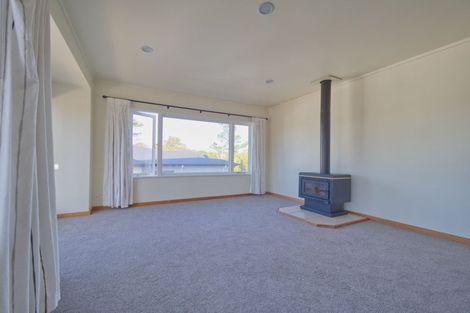 Photo of property in 20a Coronation Street, Belmont, Auckland, 0622