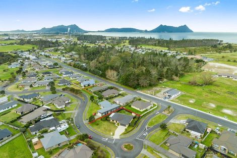 Photo of property in 35 Karo Street, Ruakaka, 0116