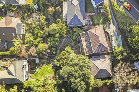 Photo of property in 56 Tio Tio Road, Miramar, Wellington, 6022