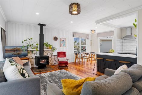 Photo of property in 11 Harris Street, Mount Maunganui, 3116