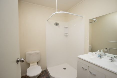 Photo of property in 50 Darlington Street, Ngatea, 3503