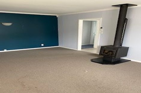 Photo of property in 1/7 Norana Road, Maoribank, Upper Hutt, 5018