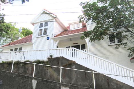 Photo of property in 34 Newman Terrace, Thorndon, Wellington, 6011