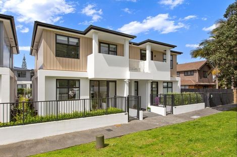 Photo of property in 5/445 Hibiscus Coast Highway, Orewa, 0931