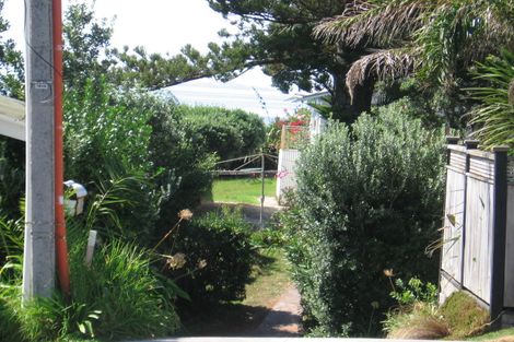 Photo of property in 1/59-61 Rothesay Road, Rothesay Bay, Auckland, 0630