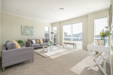 Photo of property in 3 Dida Park Drive, Kumeu, 0810