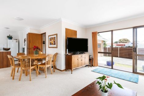 Photo of property in 3b Sutherland Avenue, Mount Maunganui, 3116