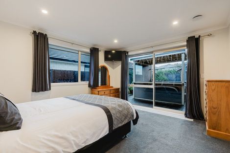 Photo of property in 9 Waikaka Place, Rototuna North, Hamilton, 3210