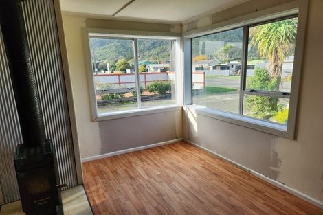 Photo of property in 48 Sturge Street, Cobden, Greymouth, 7802