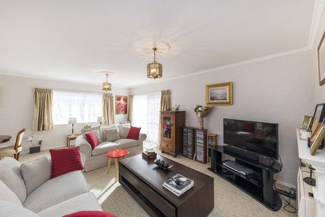 Photo of property in 23 Rangitira Avenue, Palmerston North, 4414