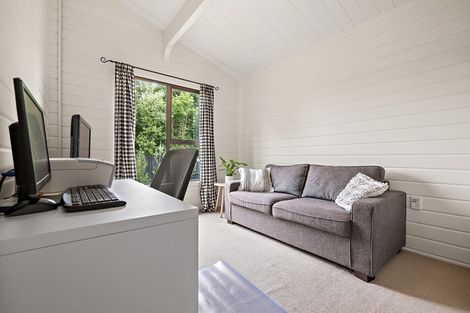 Photo of property in 19 Fernbrook Place, Mairehau, Christchurch, 8013