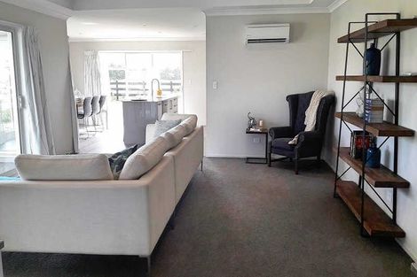 Photo of property in 80 Sutherland Drive, Kaiapoi, 7630