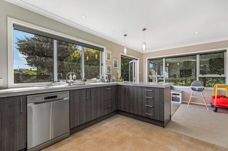 Photo of property in 24 David Avenue, Hillpark, Auckland, 2102