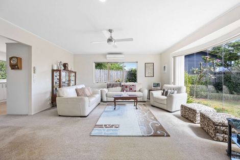 Photo of property in 4 Spinnaker Point, Manly, Whangaparaoa, 0930