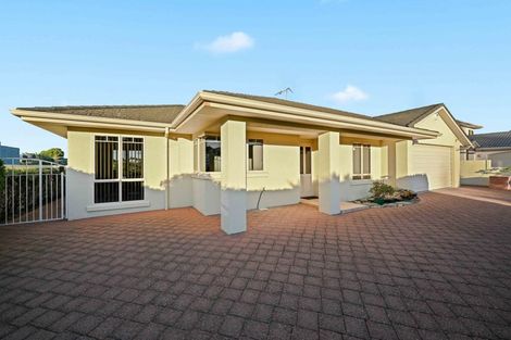 Photo of property in 12 Millthorpe Crescent, Pukete, Hamilton, 3200