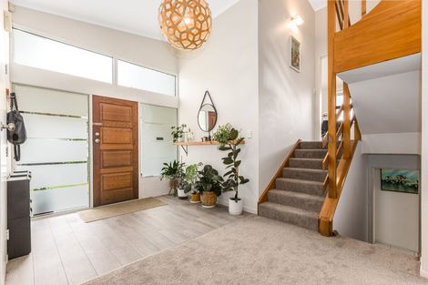 Photo of property in 37 Spinnaker Drive, Whitby, Porirua, 5024