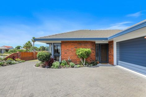 Photo of property in 1 Lotus Avenue, Mount Maunganui, 3116