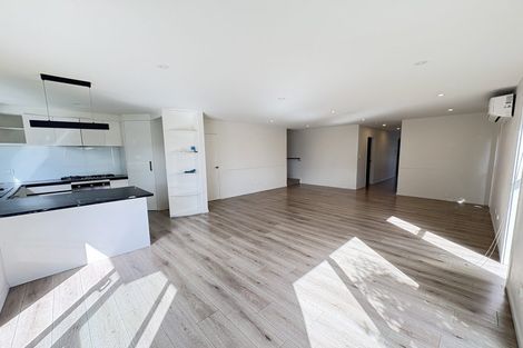 Photo of property in 64d Royal Road, Te Atatu South, Auckland, 0610