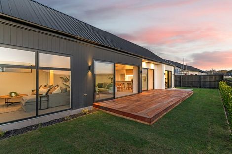 Photo of property in 12 Timara Crescent, Marshland, Christchurch, 8083