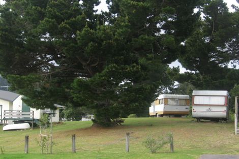 Photo of property in 126 Waimaire Avenue, Matarangi, Whitianga, 3592