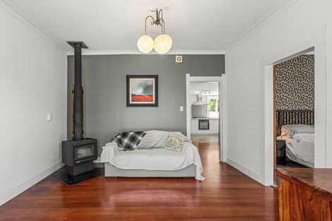 Photo of property in 12 Karioi Crescent, Raglan, 3225