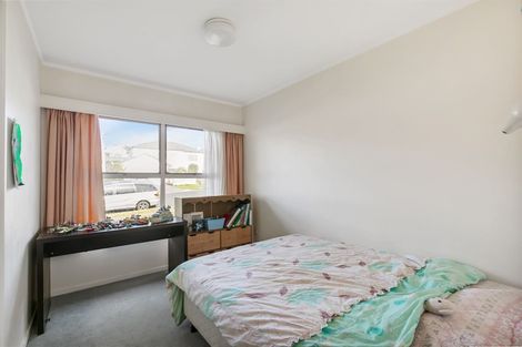 Photo of property in 3/27 Corunna Road, Milford, Auckland, 0620