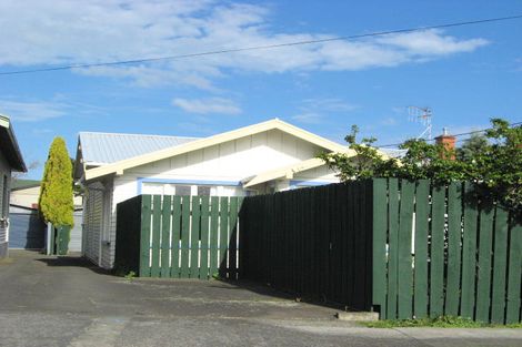 Photo of property in 22 Mason Terrace, Gonville, Whanganui, 4501