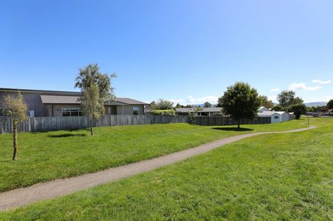 Photo of property in 17 Windsor Street, Richmond Heights, Taupo, 3330