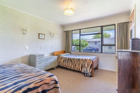 Photo of property in 10 Grange Street, Winton, 9720