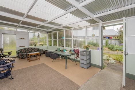 Photo of property in 153a Queen Street West, Levin, 5510