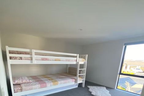 Photo of property in 2 Chapman Way, Jacks Point, 9371