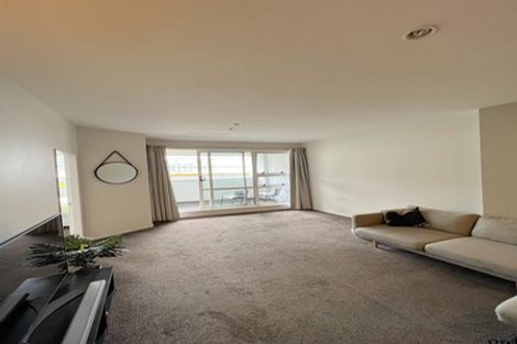 Photo of property in Stadium Garden Flats, 306/107 Thorndon Quay, Pipitea, Wellington, 6011