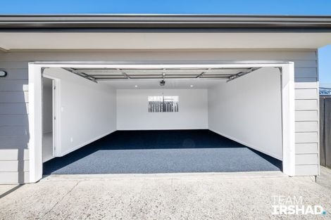 Photo of property in 176 Finlayson Avenue, Clendon Park, Auckland, 2103