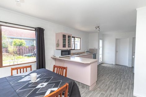 Photo of property in 50 Mahana Road, Ngatea, 3503