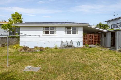 Photo of property in 17 Richmond Avenue, Richmond Heights, Taupo, 3330