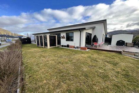 Photo of property in 41 Walton Way, Lower Shotover, Queenstown, 9304